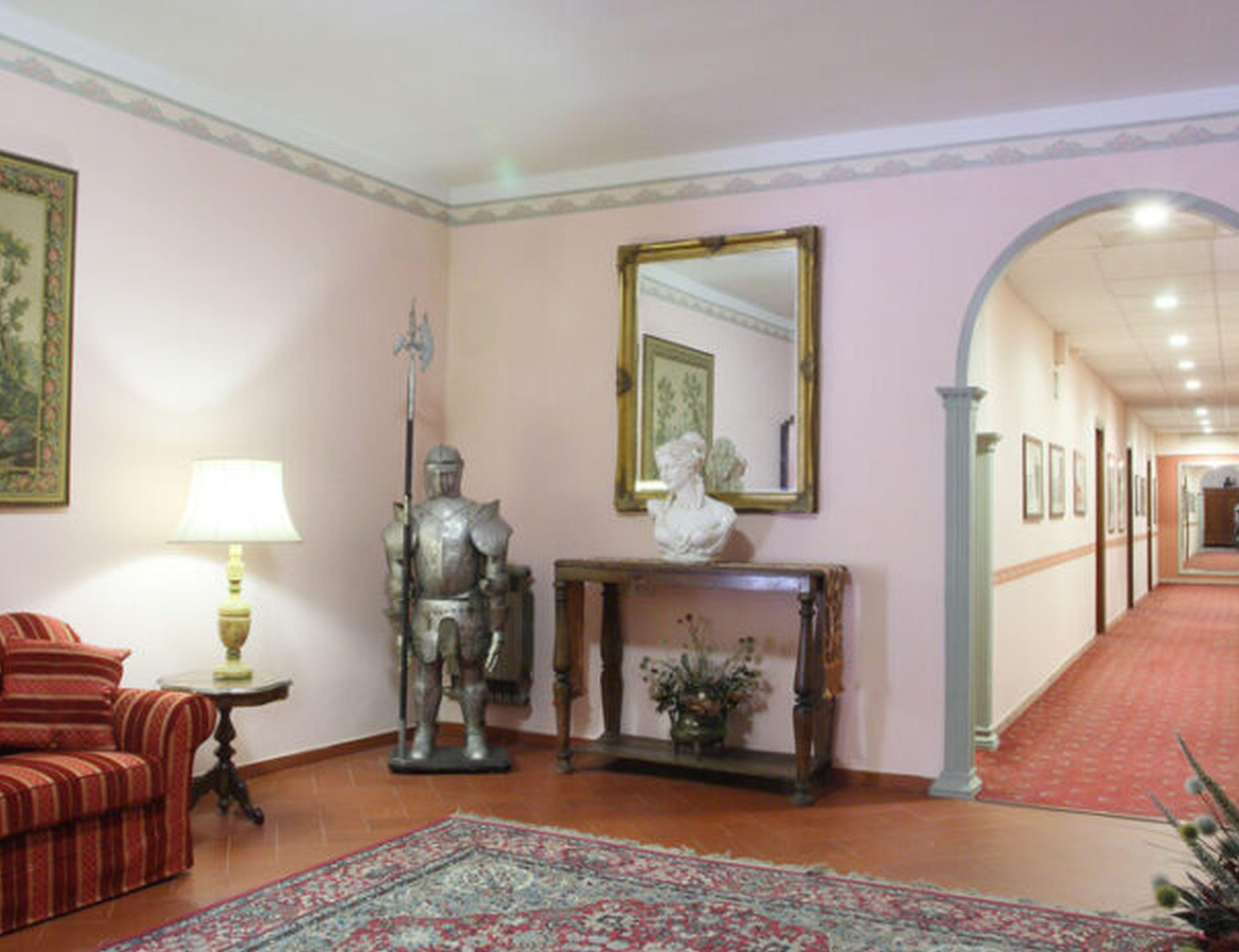 Monna Lisa Hotel 3*